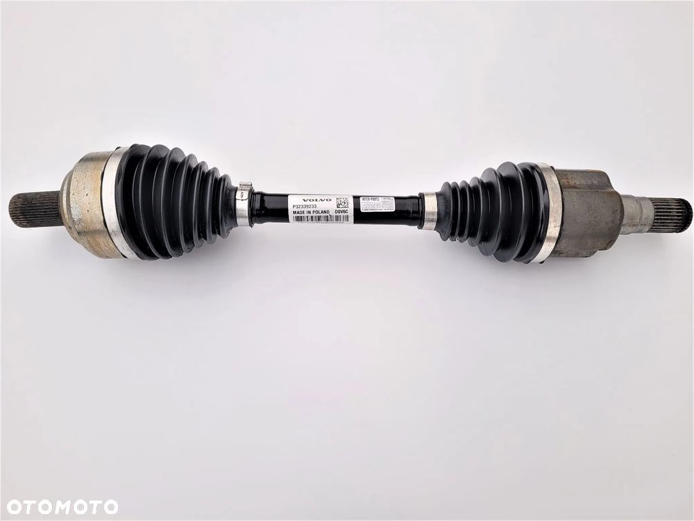 VOLVO PÓŁOŚ PRZÓD LEWA P32339233 NOWA