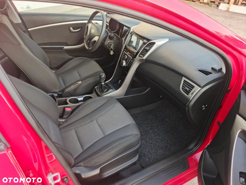 Hyundai i30 - 22