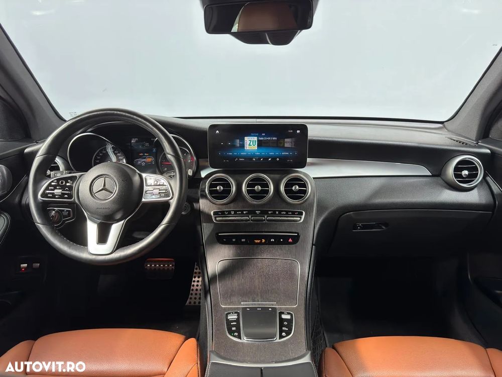 Mercedes-Benz GLC 220 d 4Matic 9G-TRONIC AMG Line - 12
