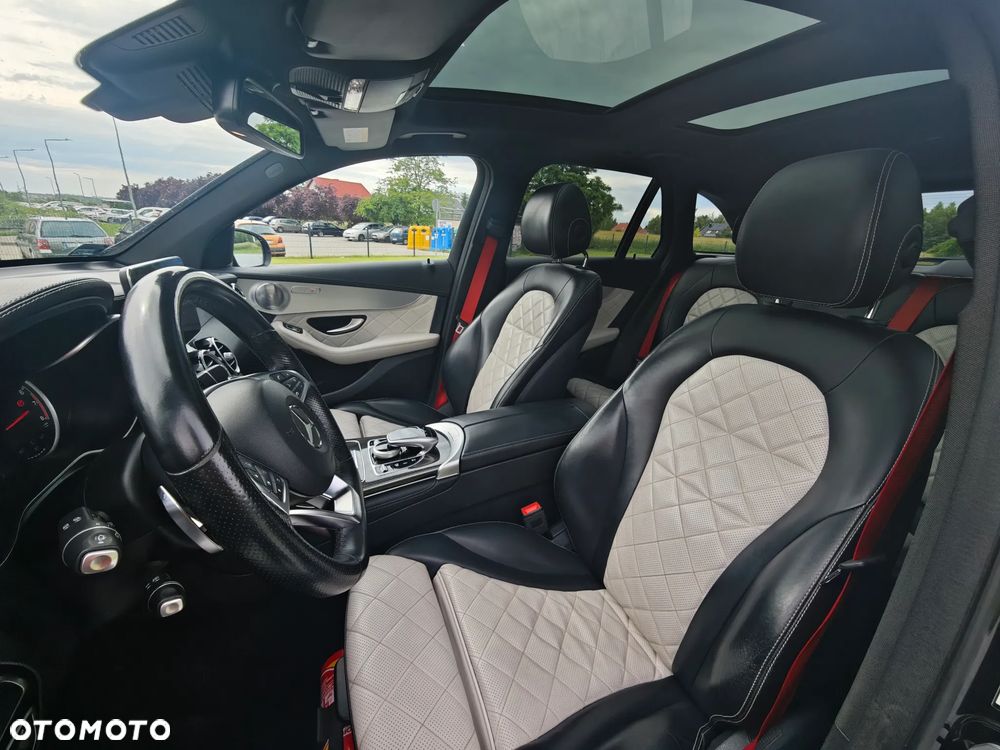 Mercedes-Benz GLC - 38