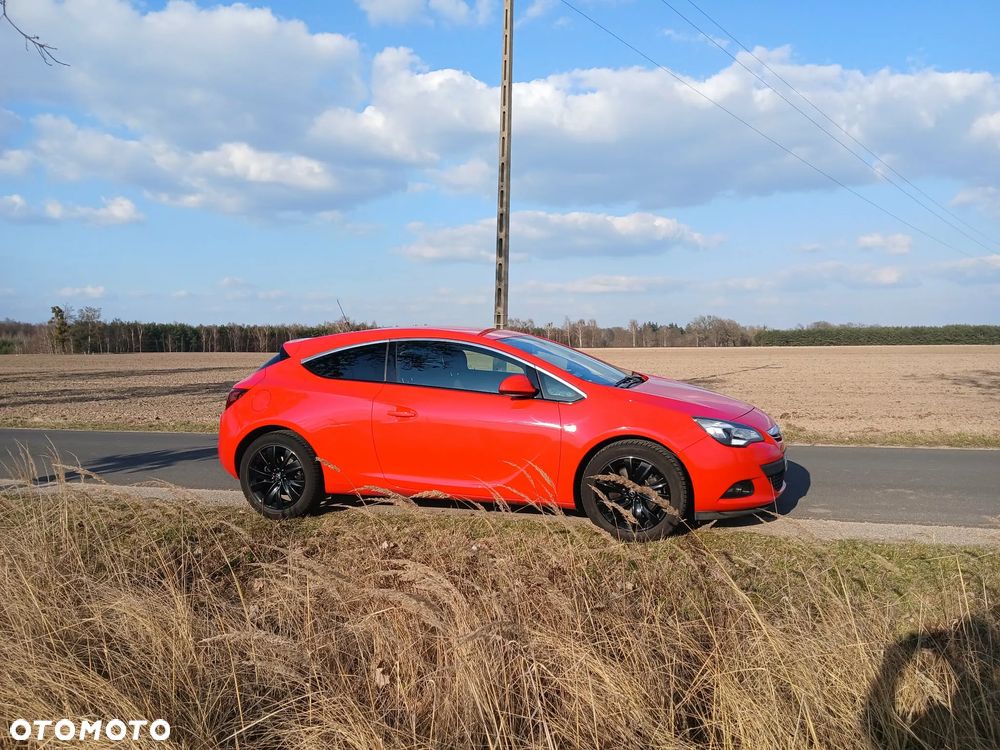 Opel Astra 1.4 Turbo - 17