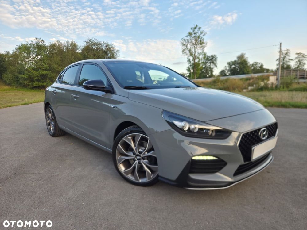 Hyundai i30 N 1.4 T-GDI Line DCT - 3