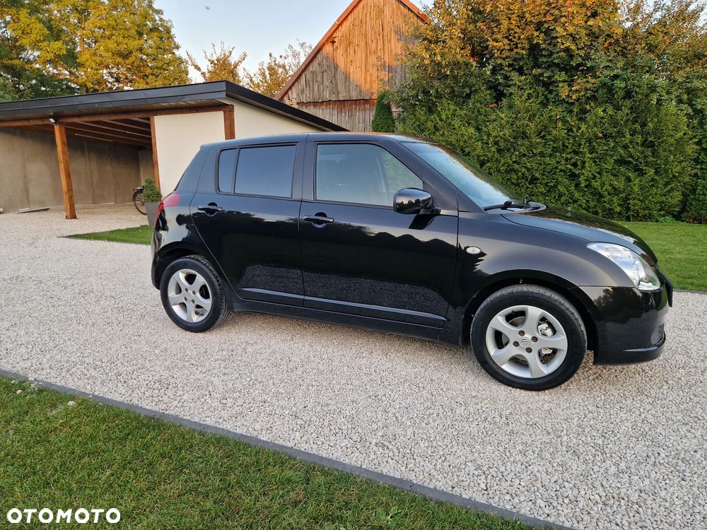 Suzuki Swift - 17