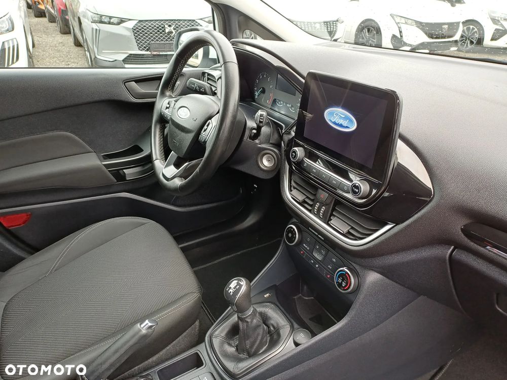 Ford Fiesta 1.1 S&S COOL&CONNECT - 12