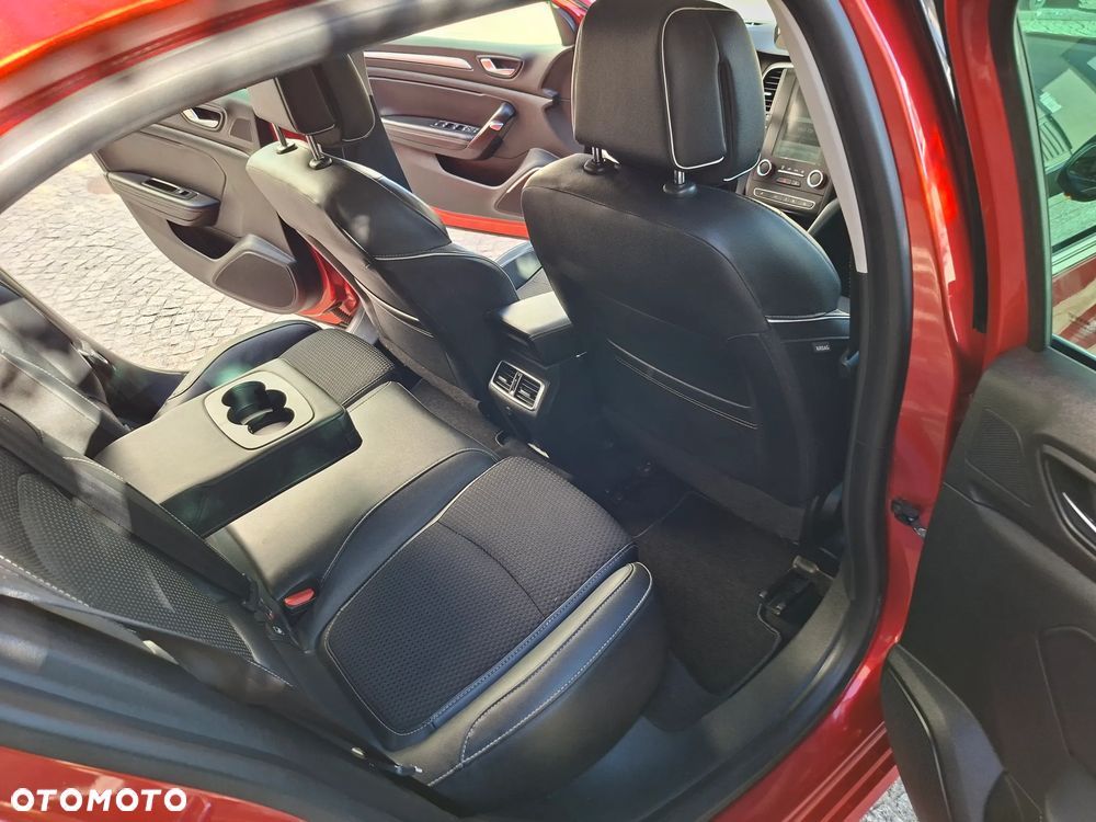 Renault Megane ENERGY dCi 130 BOSE EDITION - 17