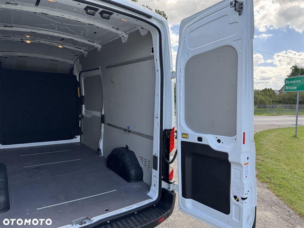 Ford TRANSIT MK8 - 20