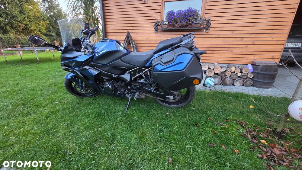 Suzuki GSX 1000 - 2