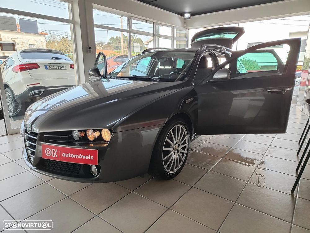 Alfa Romeo 159 Sportwagon 1.9 JTDm 16V Sportiva+ - 21