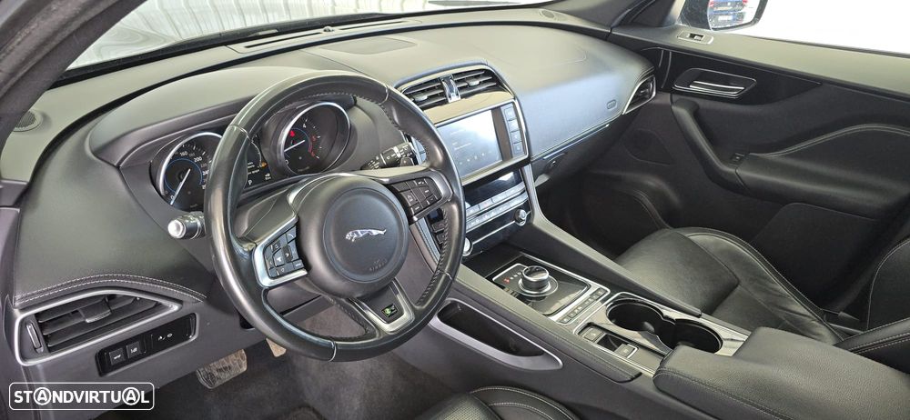 Jaguar F-Pace 2.0 i4D R-Sport AWD Aut. - 20