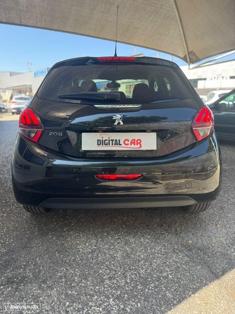 Peugeot 208 1.2 PureTech Active - 4