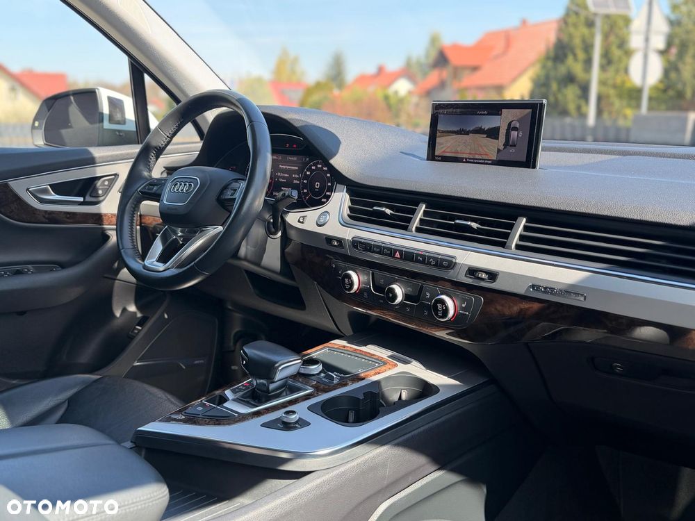 Audi Q7 - 15