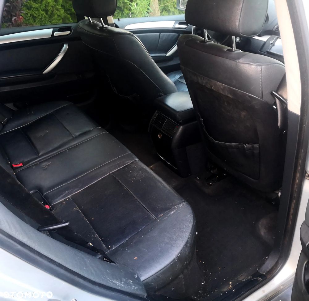 BMW X5 3.0 i - 7