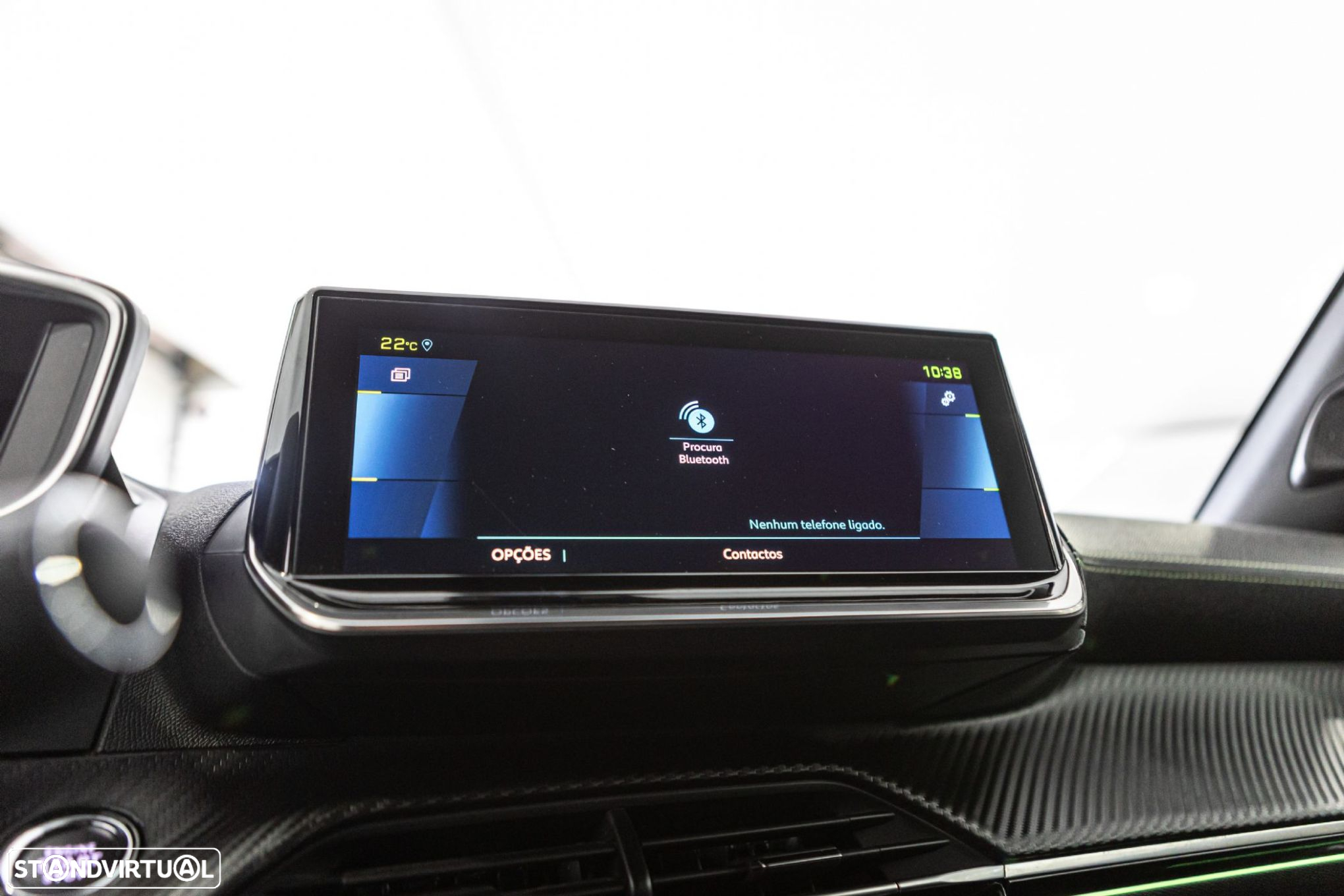 Peugeot e-2008 50 kWh GT - 22