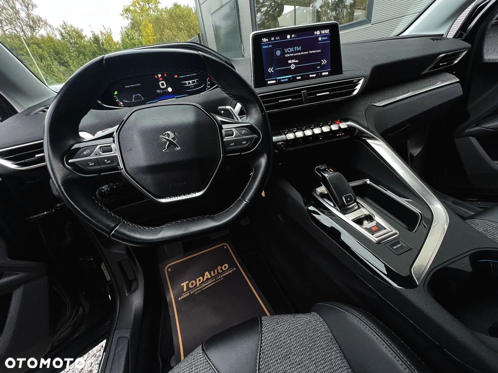 Peugeot 5008 1.6 PureTech Allure S&S EAT8 - 30