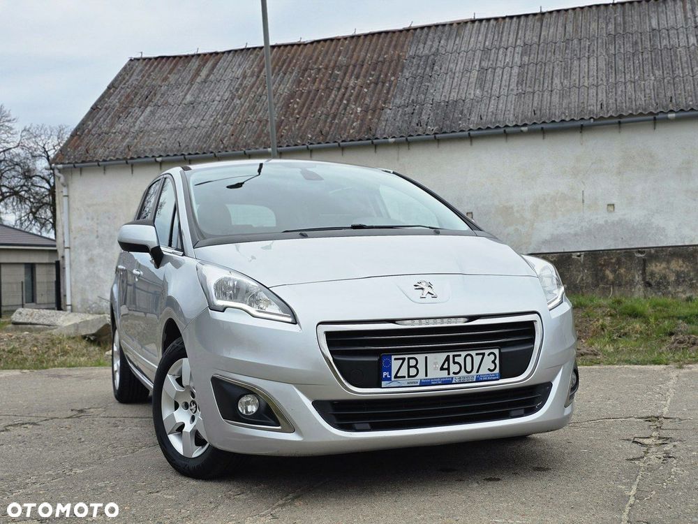 Peugeot 5008 - 18