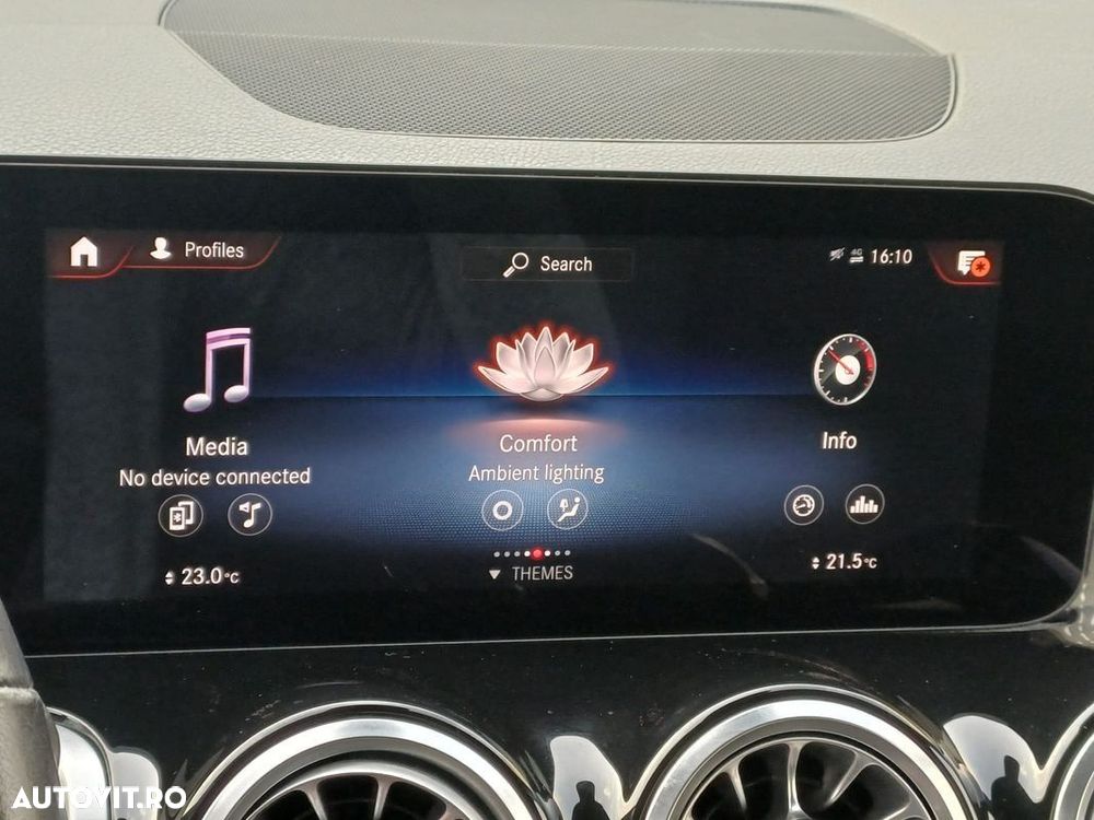 Mercedes-Benz GLB - 22