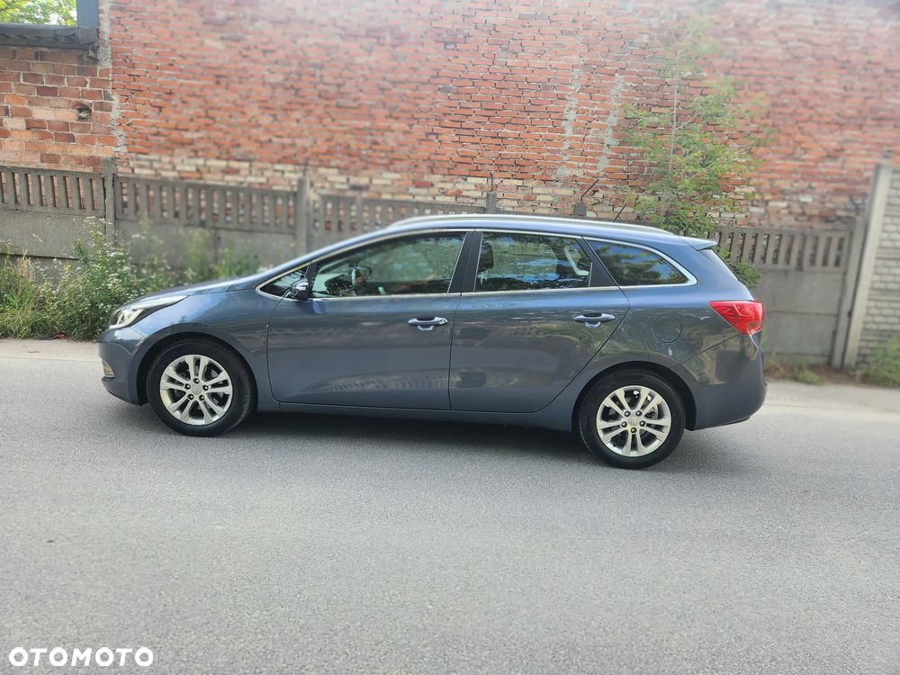 Kia Ceed 1.6 CRDi 128 Vision - 6