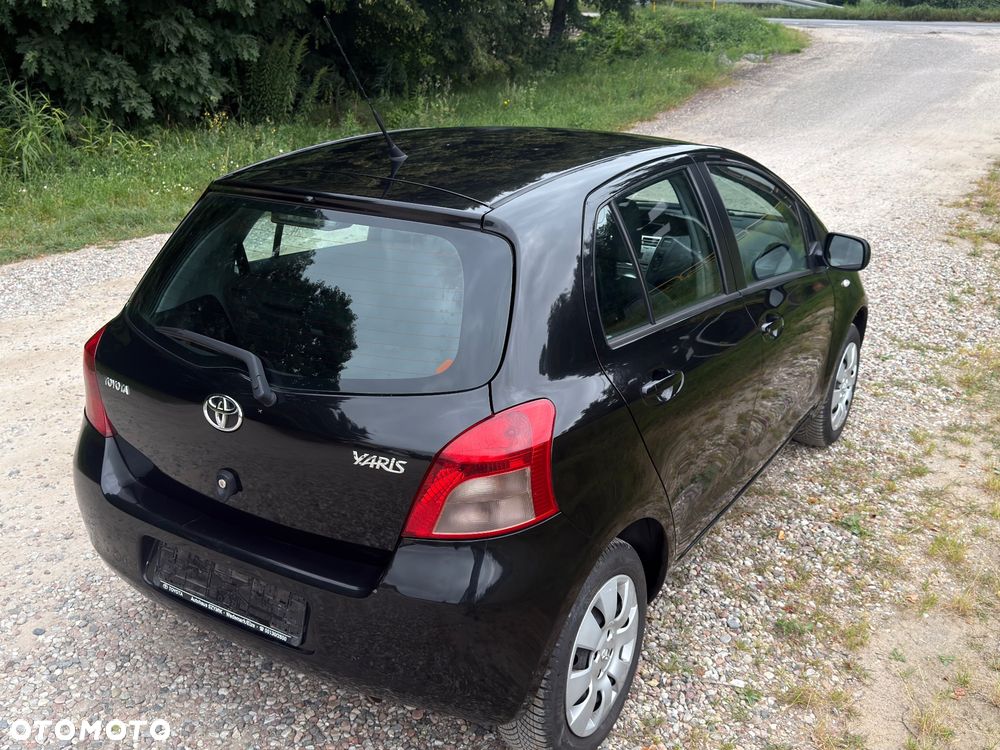 Toyota Yaris 1.0 Luna - 5