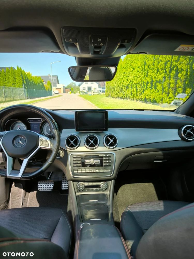 Mercedes-Benz GLA 220 CDI 4Matic 7G-DCT AMG Line - 7