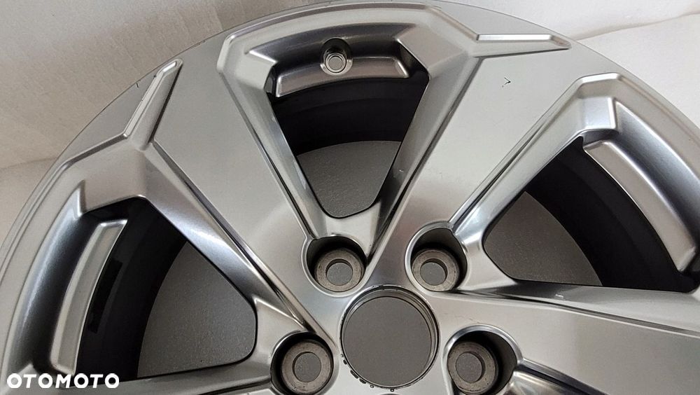 FELGA TOYOTA RAV4 V C-HR 7x18 18 ET35 5x114,3 - 9