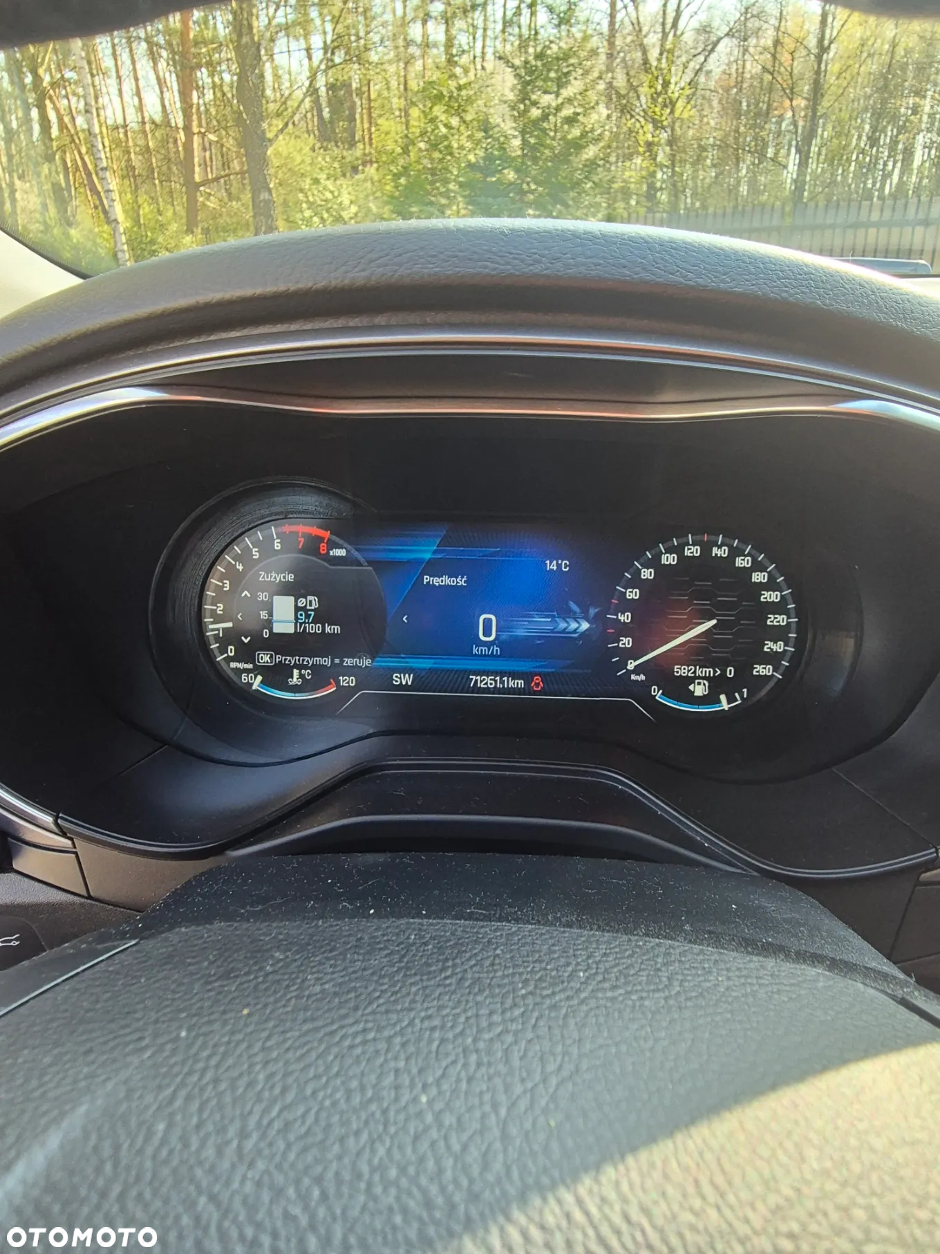 Ford Fusion - 14
