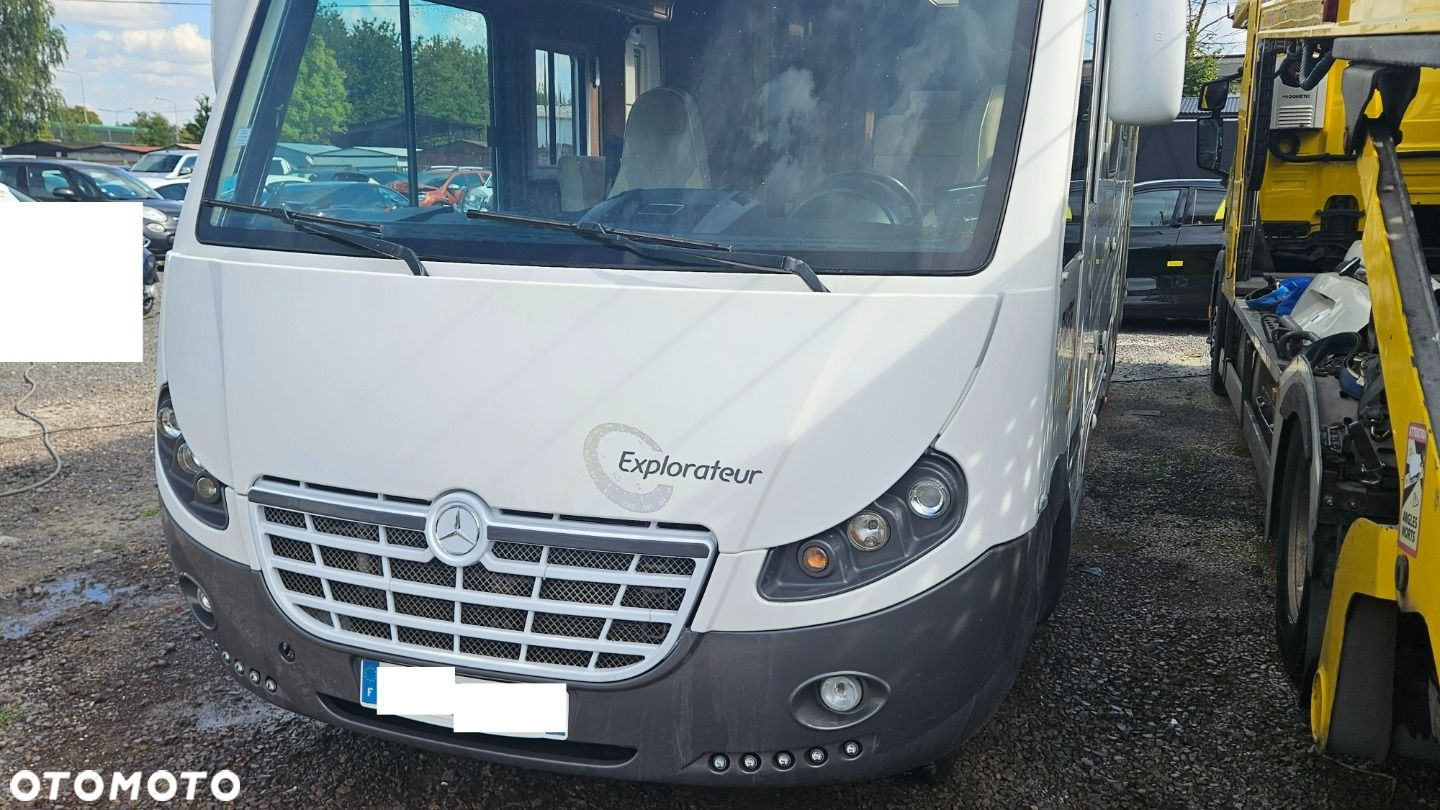 Mercedes-Benz Pilote - 5