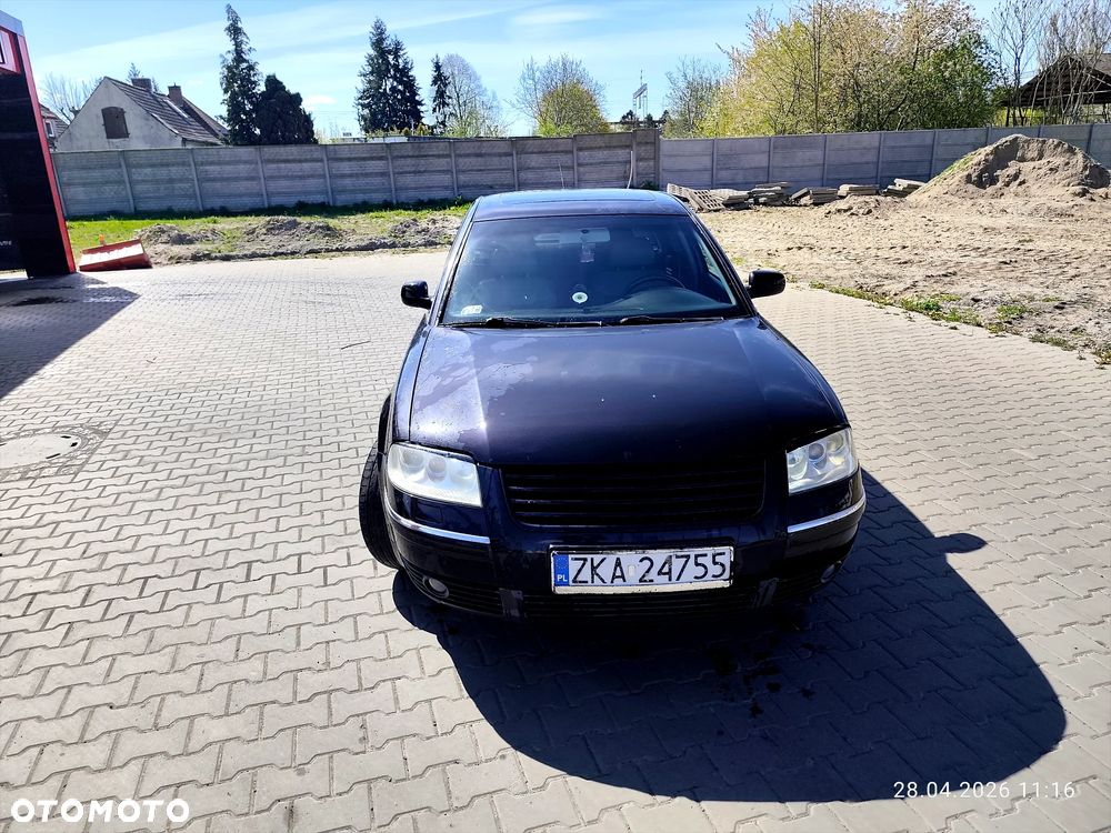 Volkswagen Passat 1.8T - 4