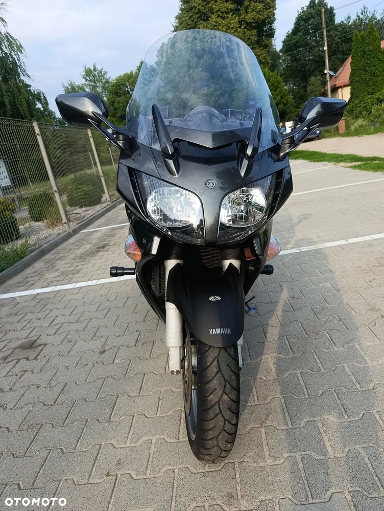 Yamaha FJR - 3