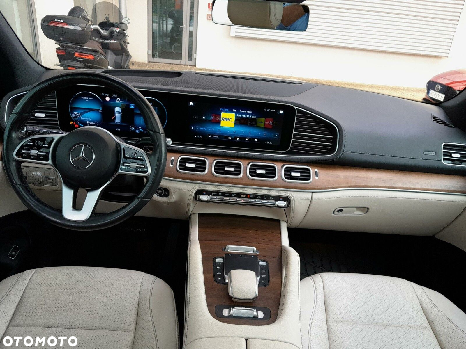 Mercedes-Benz GLE 350 d 4-Matic - 17