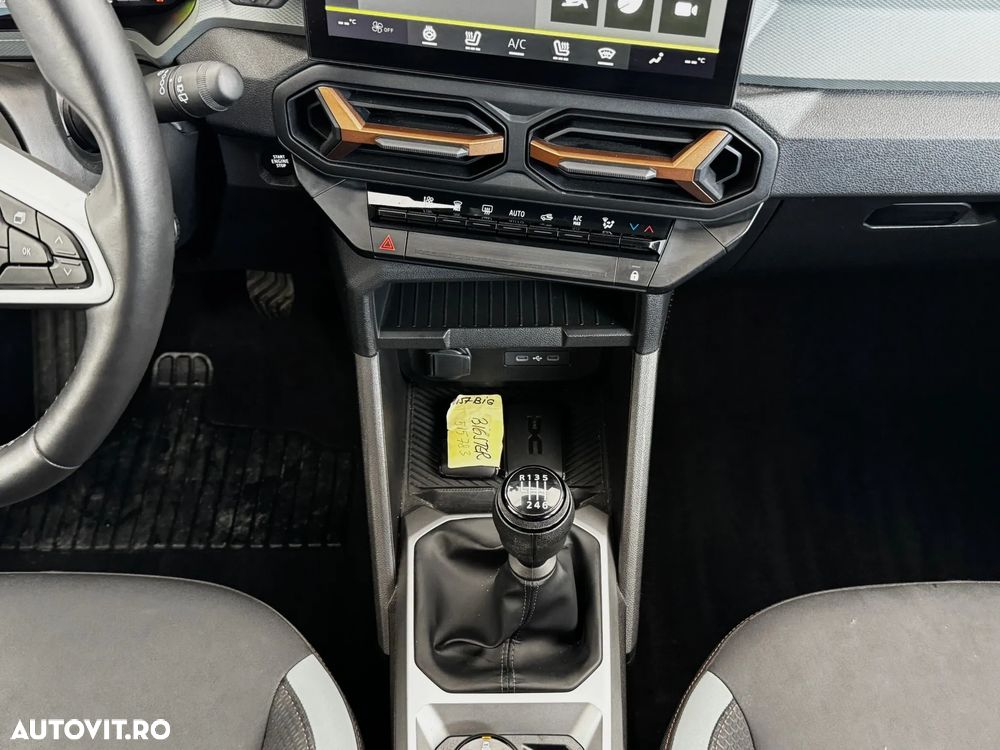 Dacia Bigster TCe 130 4X4 MHEV Extreme - 17