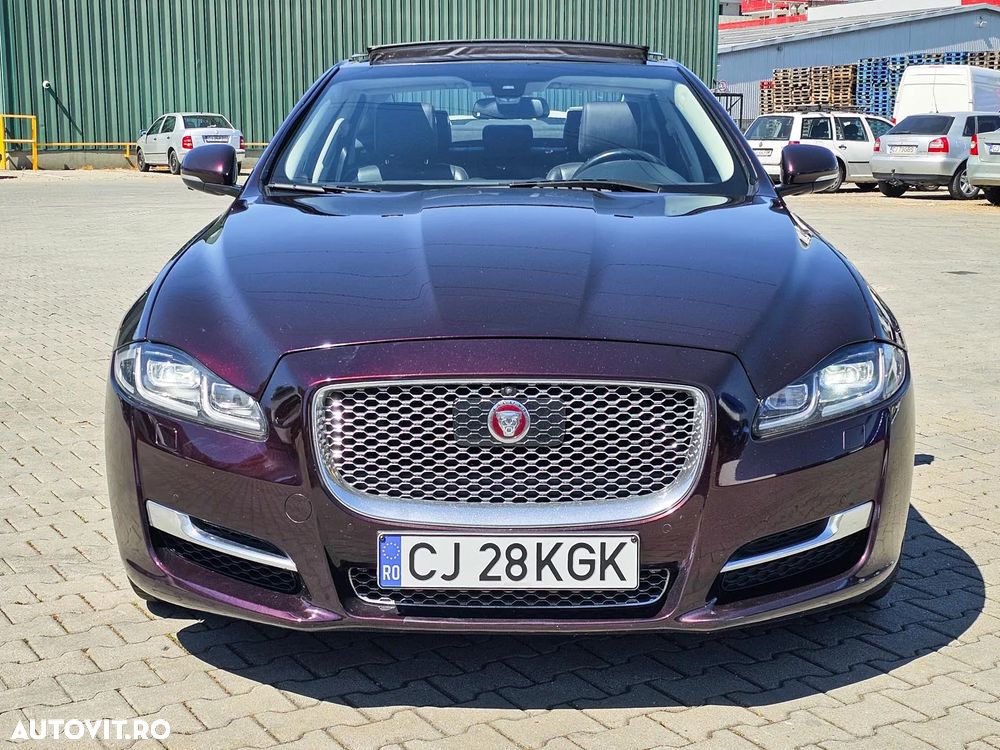 Jaguar XJ 3.0 V6 Diesel Premium Luxury - 33