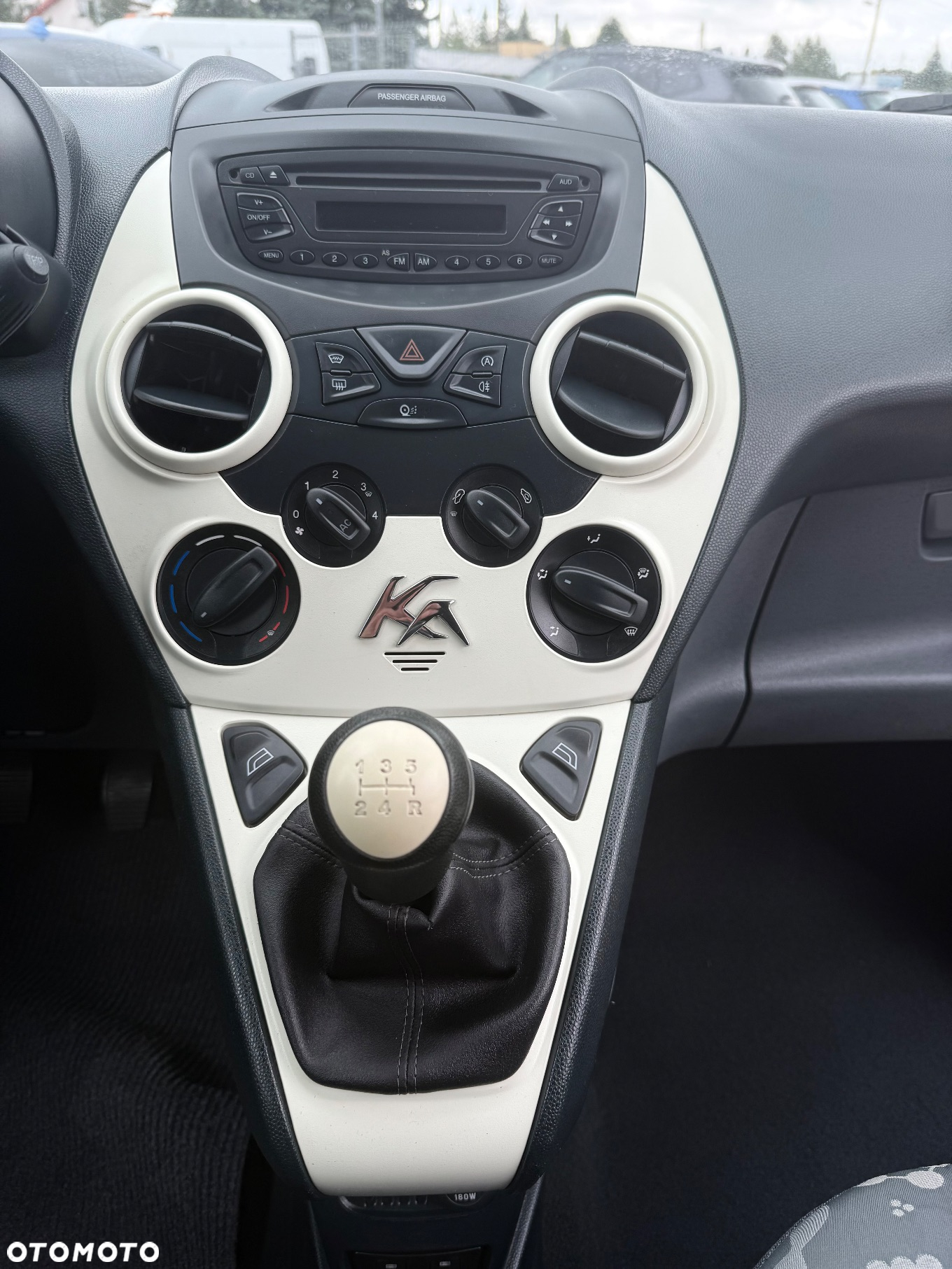 Ford KA 1.2 Trend - 12
