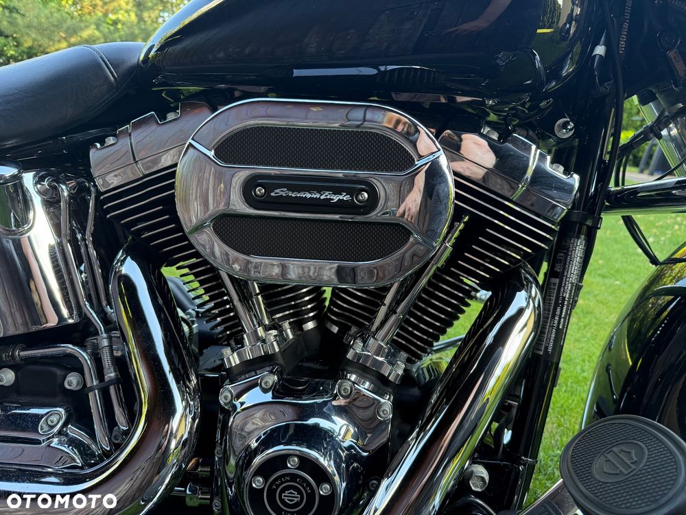 Harley-Davidson Softail Heritage Classic - 4