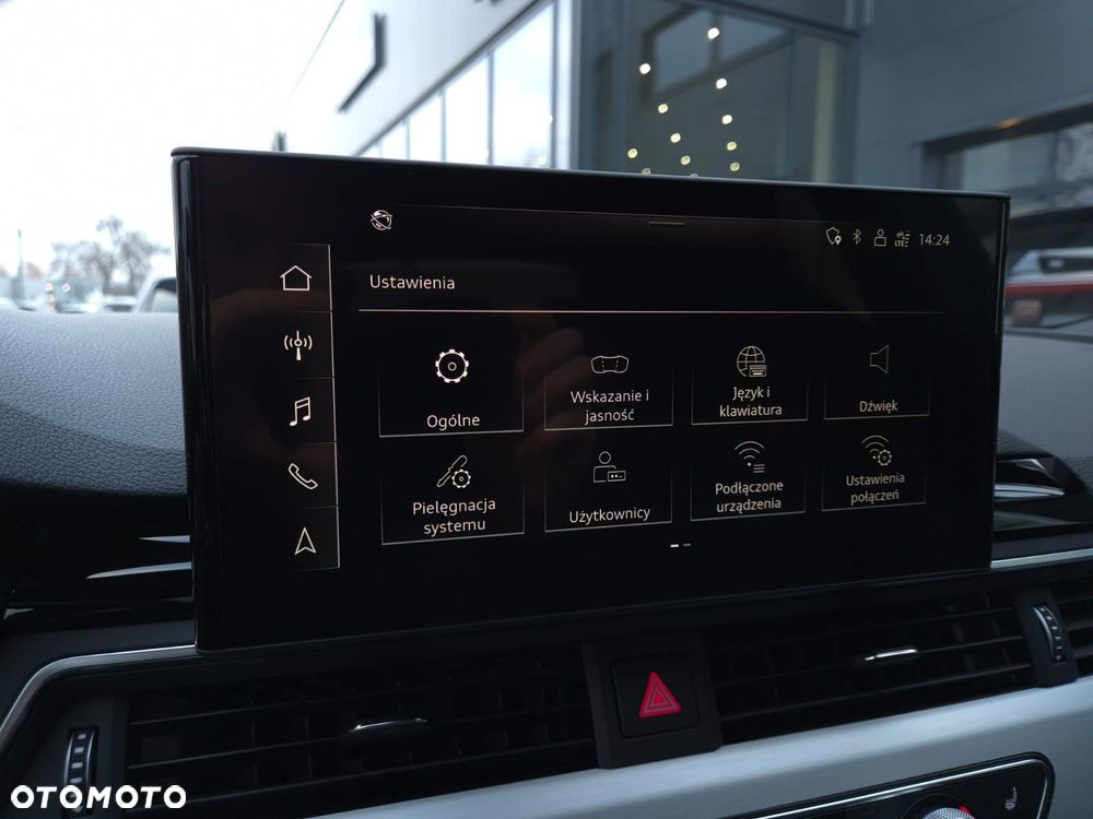 Audi RS4 Avant - 19