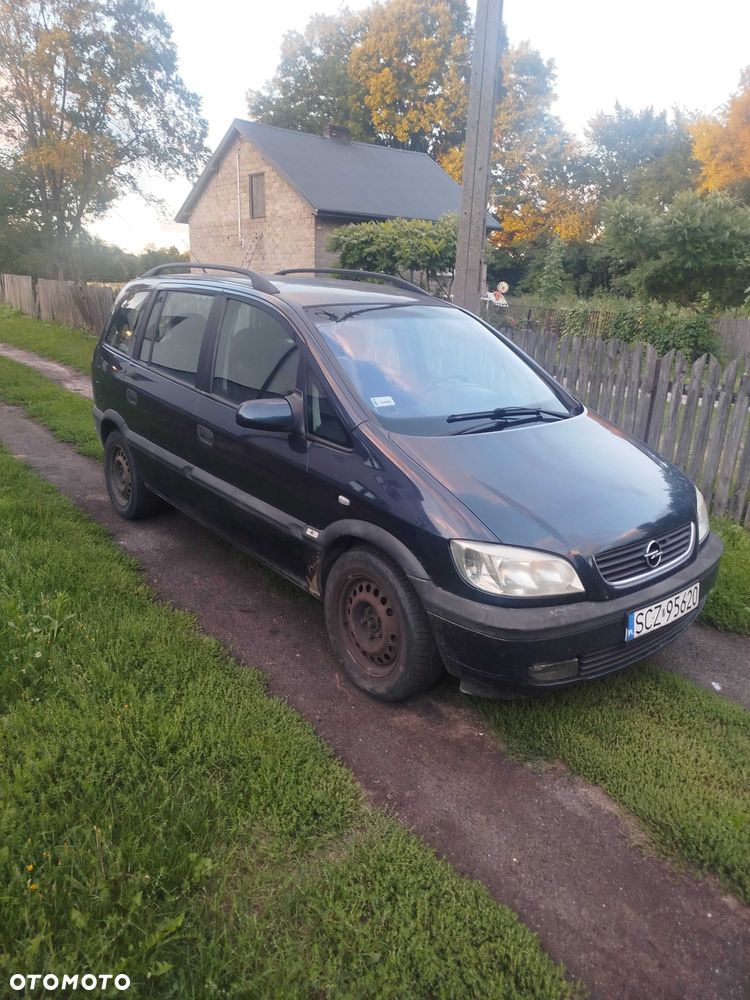 Opel Zafira - 2