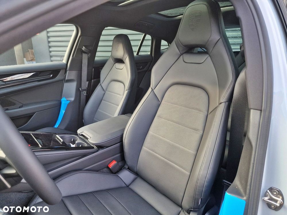 Porsche Panamera - 6