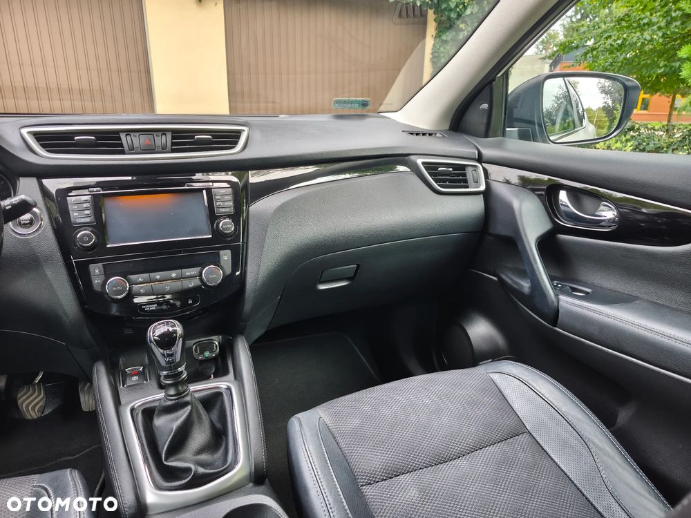 Nissan Qashqai 1.6 DCi 4x4 Tekna EU6 - 13