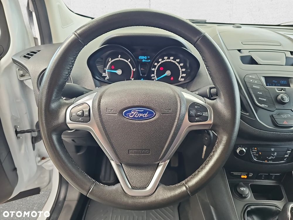 Ford Tourneo Courier 1.5 TDCi Trend - 16