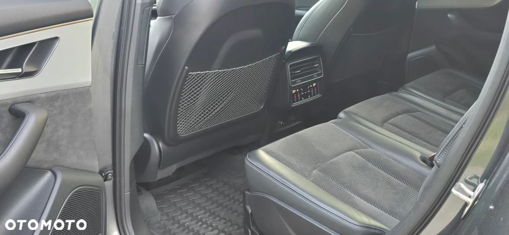Audi Q7 50 TDI mHEV Quattro Tiptr - 9