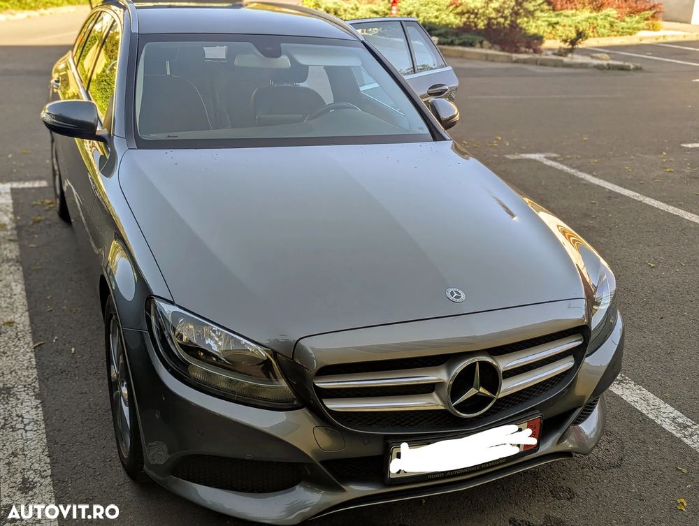 Mercedes-Benz C 180 T - 10