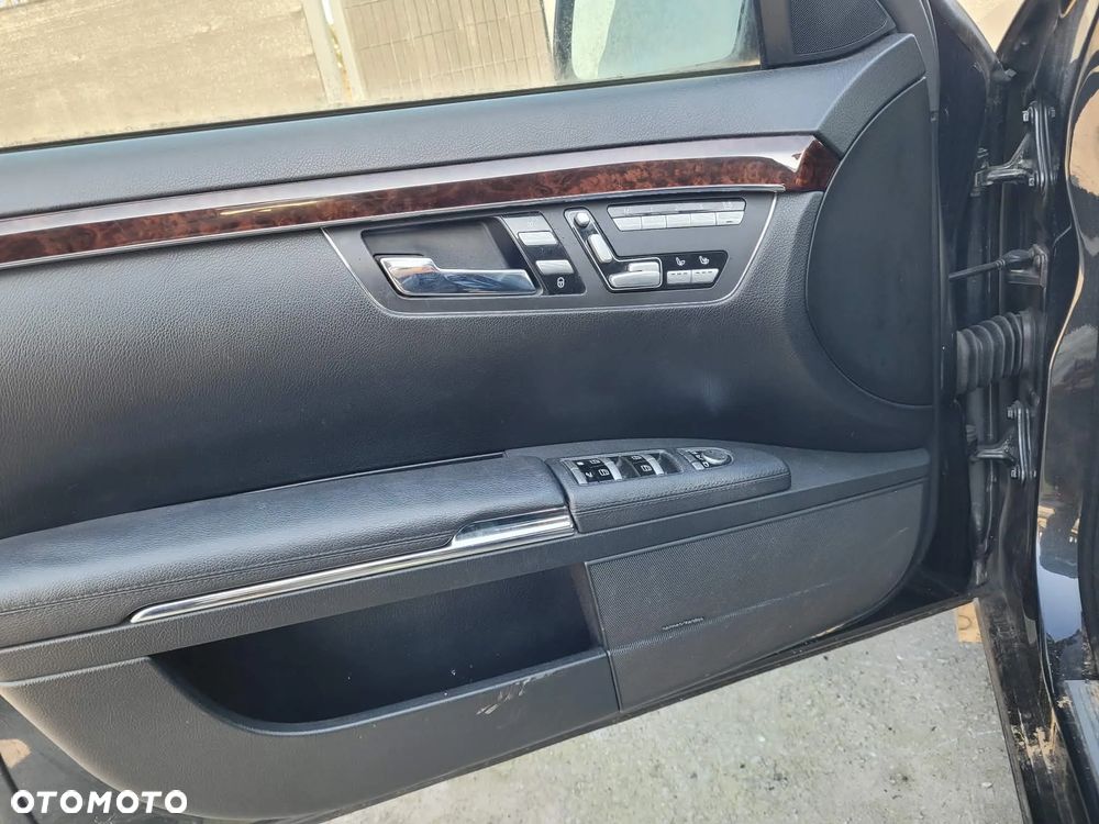 Mercedes-Benz Klasa S 500 L 4Matic 7G-TRONIC - 11