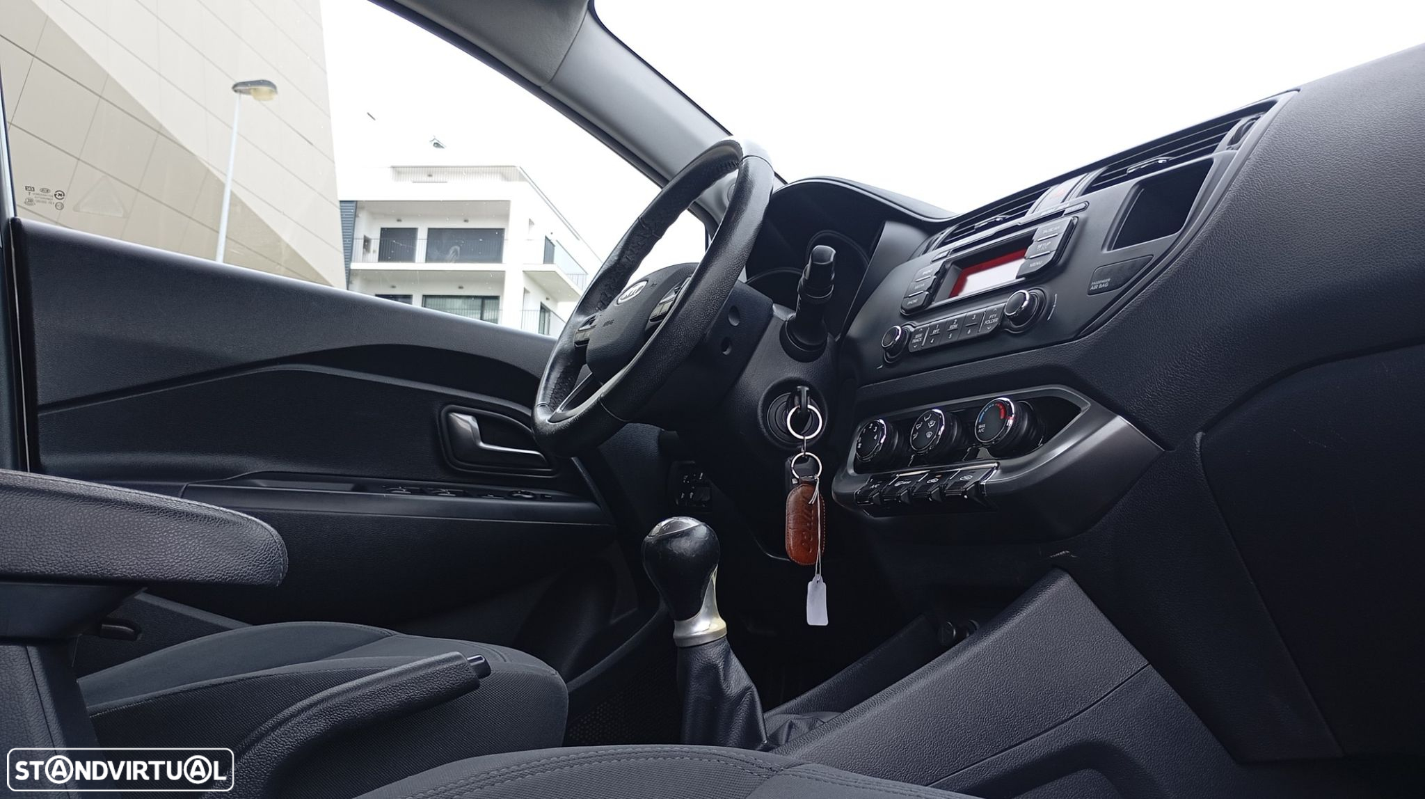 Kia Rio 1.2 CVVT LX - 12