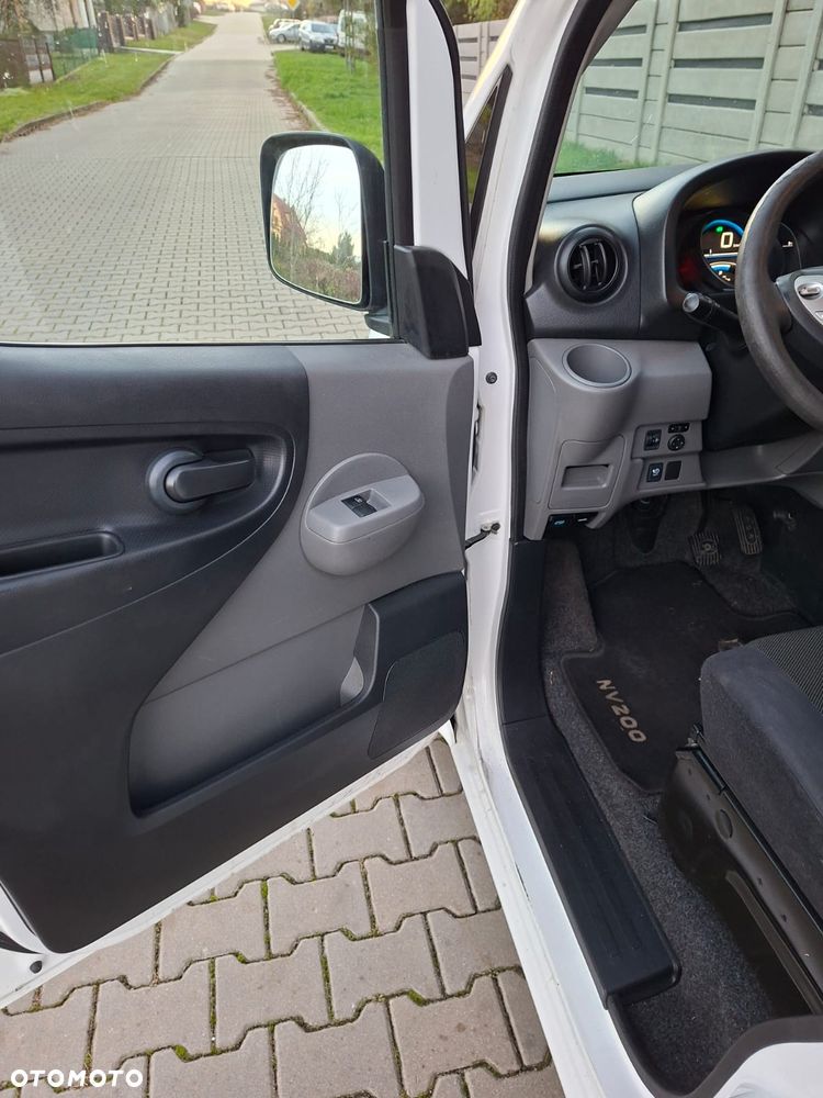 Nissan e-NV200 Furgon (VAN) - 11