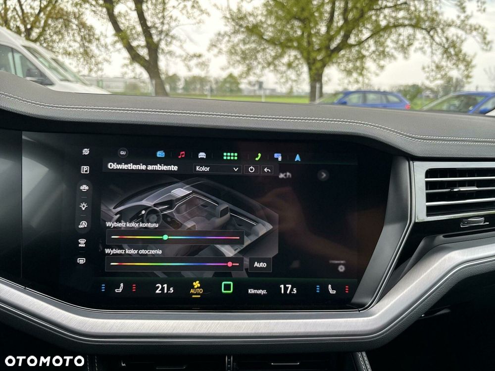 Volkswagen Touareg - 27