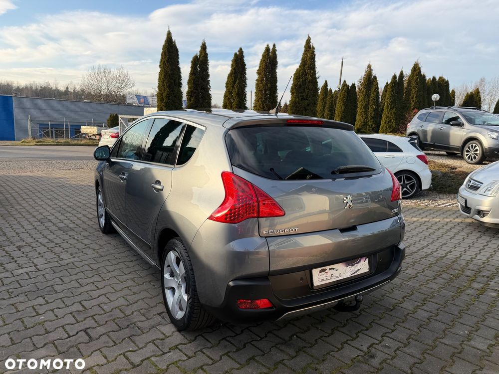 Peugeot 3008 1.6 Premium - 5