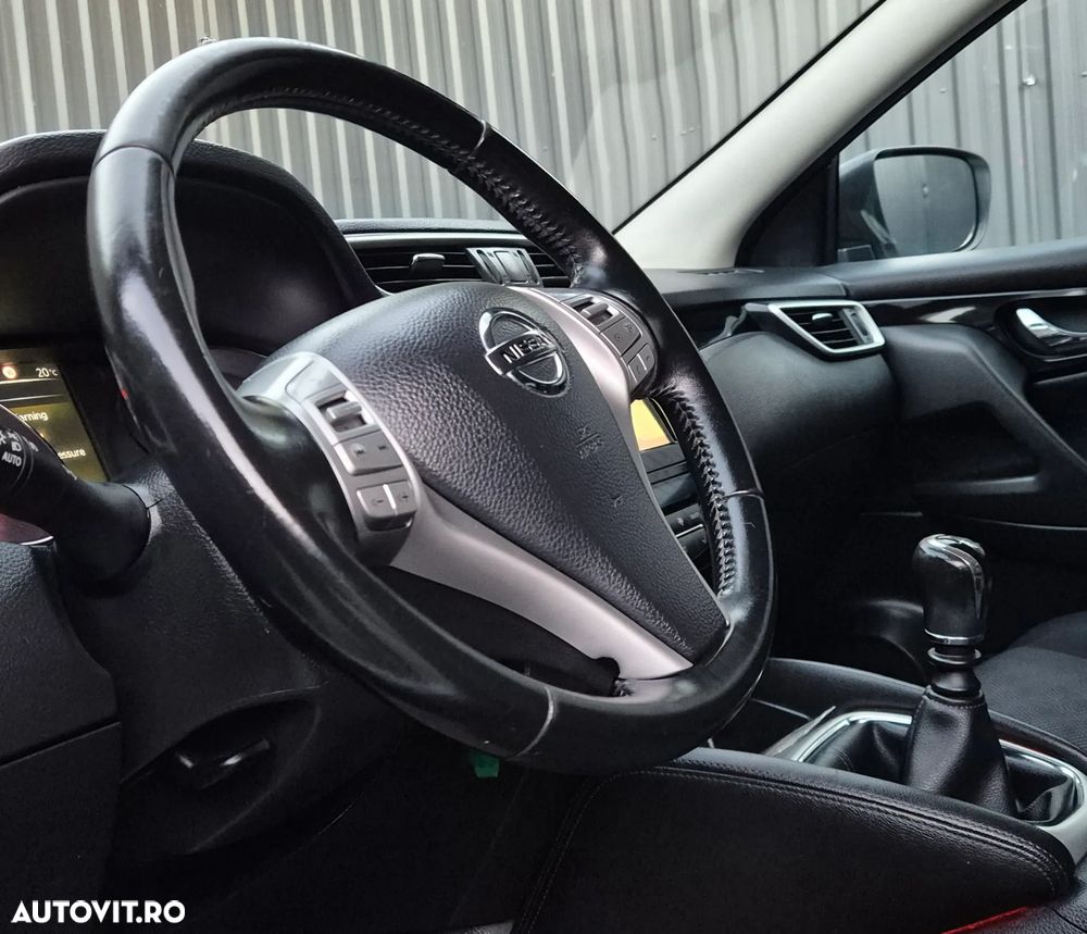 Nissan Qashqai 1.5 DCI N-Connecta - 15
