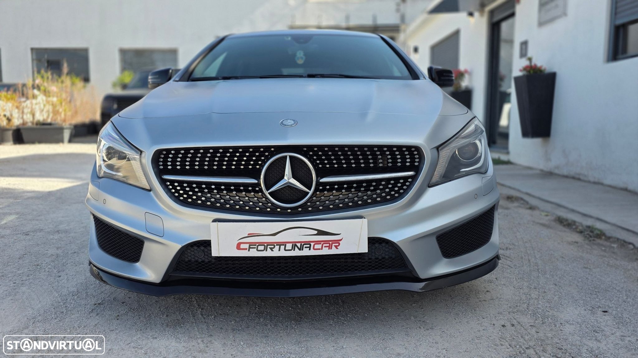 Mercedes-Benz CLA 220 d Shooting Brake AMG Line Aut. - 2