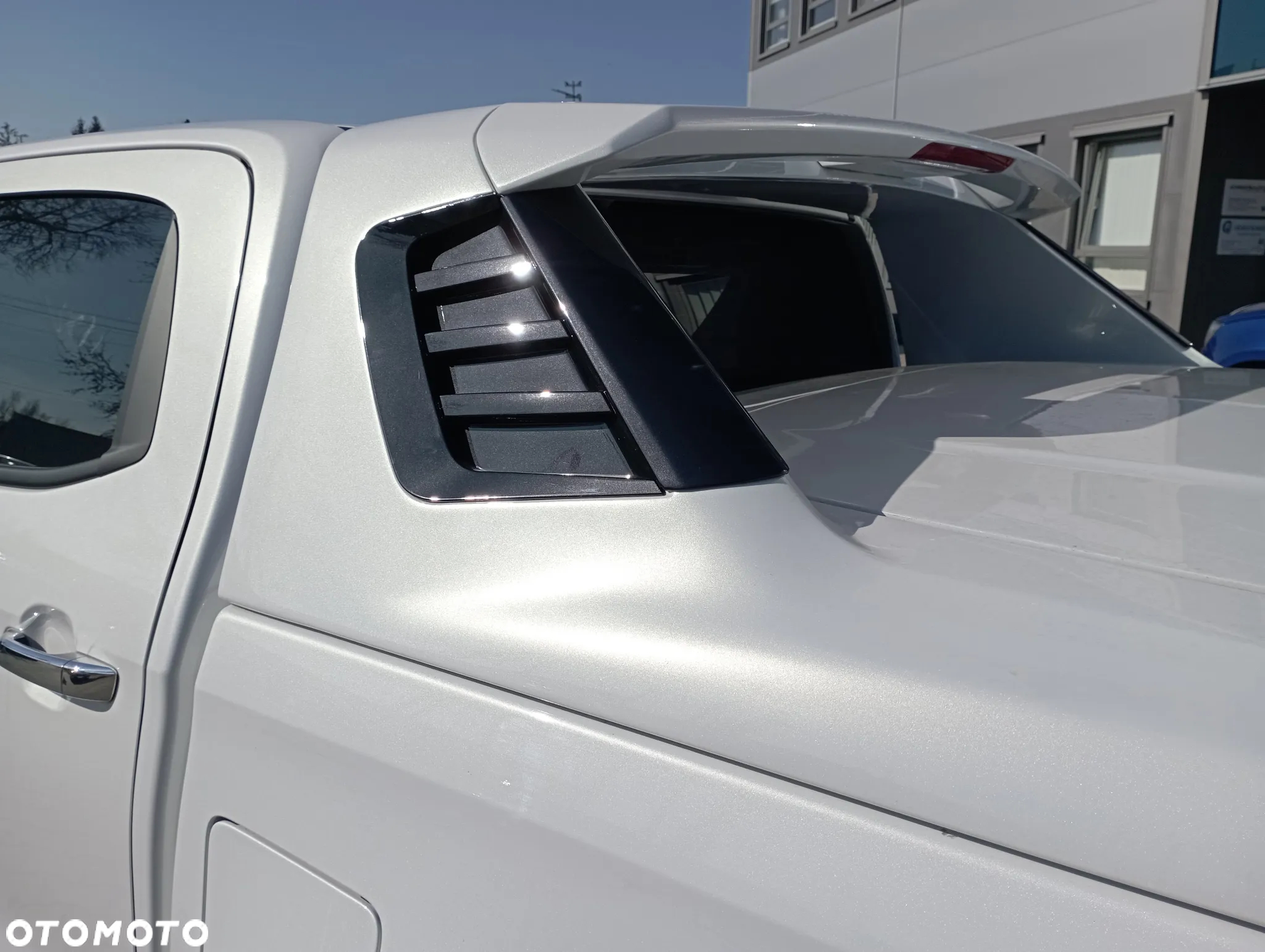 Isuzu D-Max 1.9 DC LSX - 10