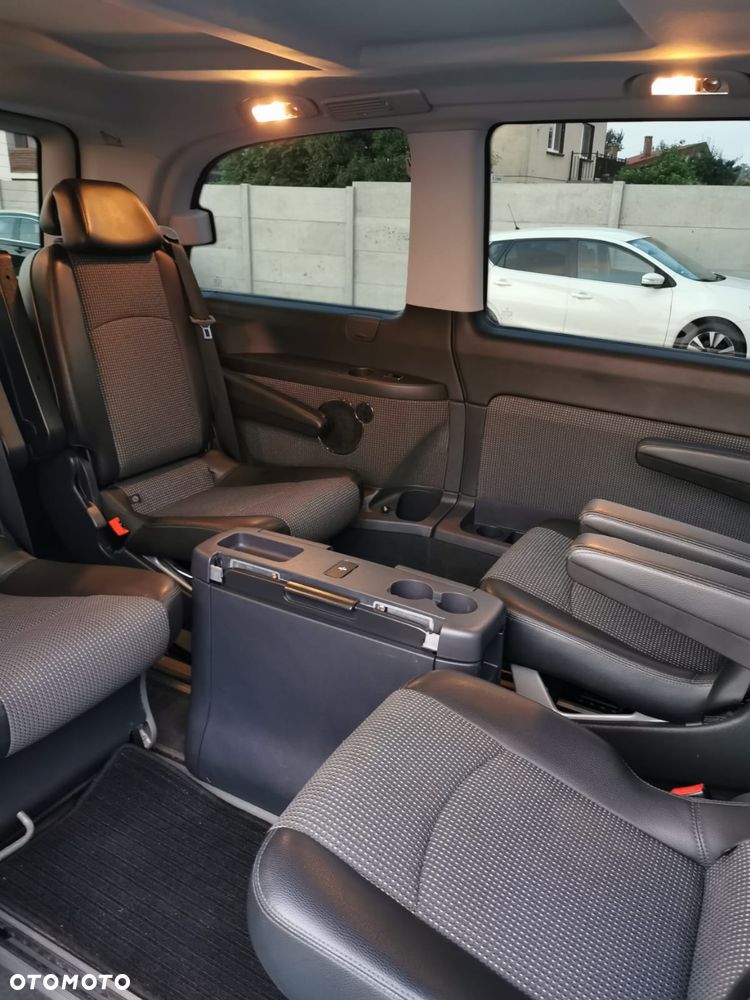 Mercedes-Benz Viano - 3