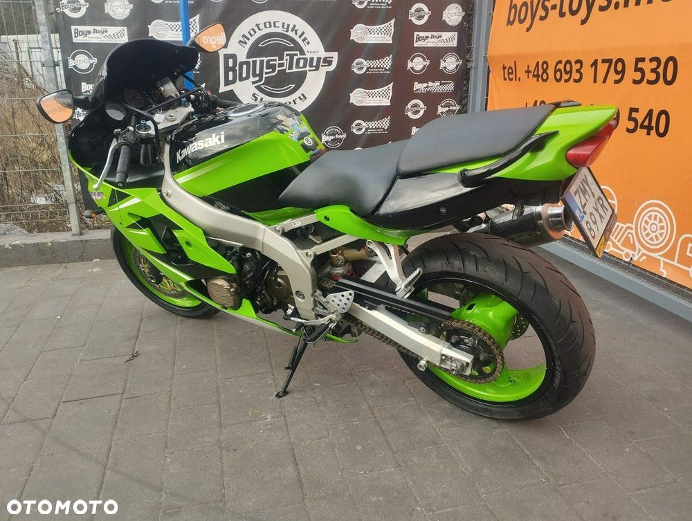 Kawasaki ZX - 7